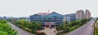 Xintiancheng Hotel Hotel di Lu County