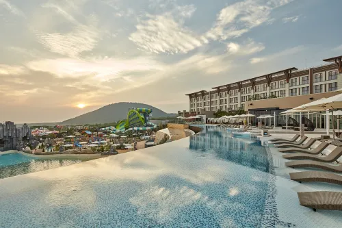 Shinhwa Jeju Shinhwa World Hotels & Resorts
