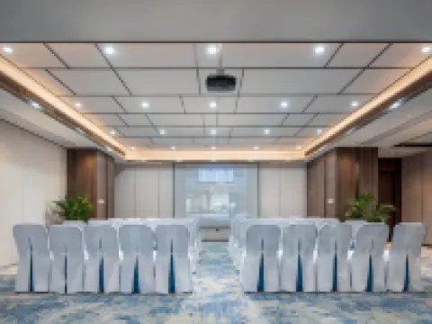 メゾン(Maison)麗致御尊ホテル（汨羅建設中路） 汨羅のホテル