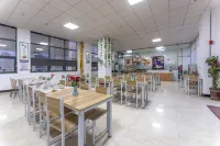 Wansheng Hotel Hotels in Rong County