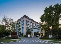 Kaiyuan Manju Zhen’xuan Ningbo Huayuan Lishe Hotel a South CBD/Ningbo Universal City/HighEducation Park