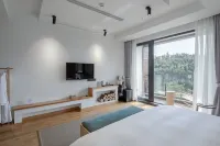 Yishanhai Milu Mid-Mountain Pool Resort Villa (Huzhou)