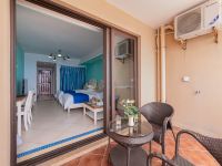 惠东双月湾旅途海景度假公寓 - 180度正面花园海景双床房