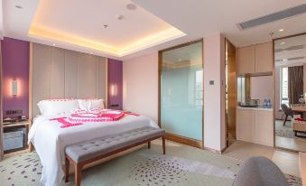 Lavande Hotel (Zhongshan Guzhen Town People's Square)