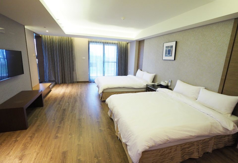 2. 카일란 호텔..