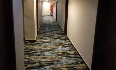 余干千百度大酒店 - Housity