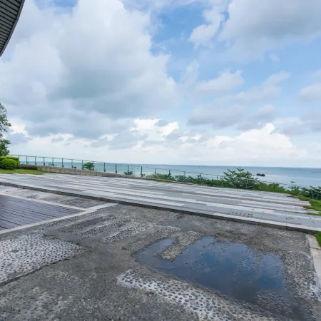 Beihai Beibu Gulf No.1 Haitang Haijing Holiday Apartment