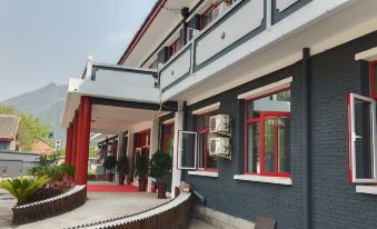 Great Wall Hotel