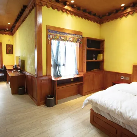 Kangding Bali Herui Hotel