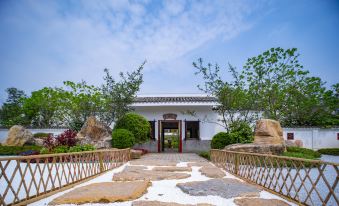 Zihai Yuanxiang Hotel