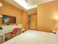 Hotel G7 Taipei Hotels near Luzhou District