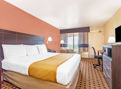 Days Inn by Wyndham Fort Lauderdale-Oakland Park Airport N