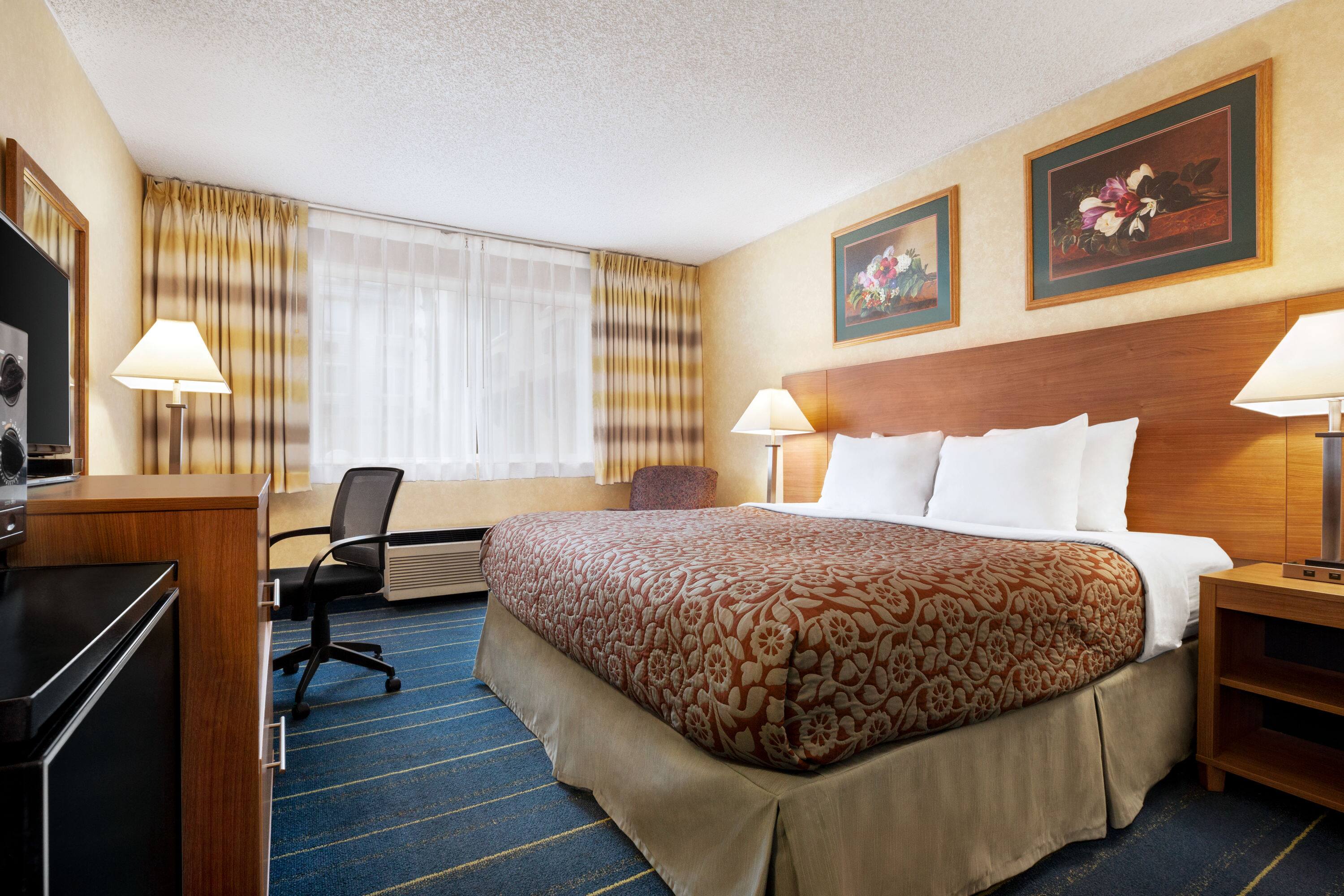 Days Inn & Suites by Wyndham Golden/Denver West