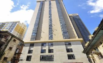 Mingfanju Hotel (Kunming Golden Horse Bijifang Old Street)