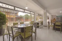 Villa Hotel in Lugu Lake Time