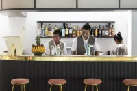 Viroth's Villa - Bar
