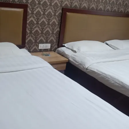 Shouyang Saiwaichun Express Hotel