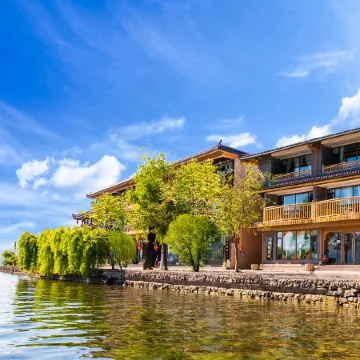 mosuo Villa | LuguLake mosuo· Lake View Resort (LuguLake Daluo Village Branch)