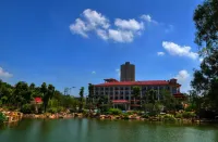 Wenfeng Hotel (Nantong New Sanshui Building)