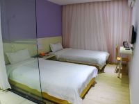 珠海达拉然酒店 - 标准双人房（无窗）