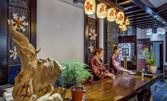 Biancheng Gushi Theme Culture Hotel