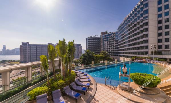 Harbour Plaza Metropolis