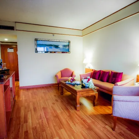 Duangtawan Hotel Chiang Mai Hotels in Chiang Mai