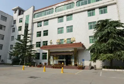 Qianyang Hotel