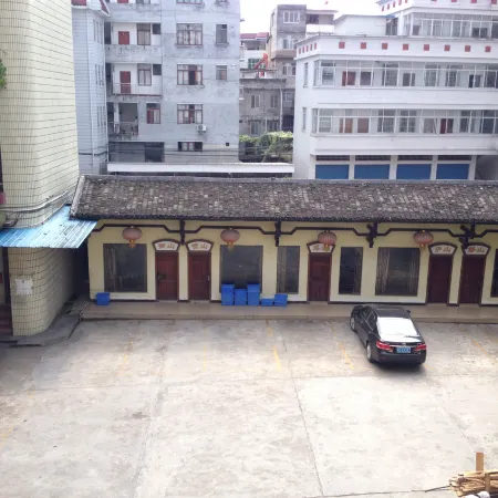 Mengshan City Star Hotel