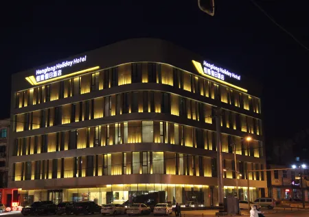 Heng Long Hotel Отели в г. Дента