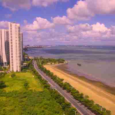 北海美麗海岸度假酒店（北海金灘店） Hotel Exterior