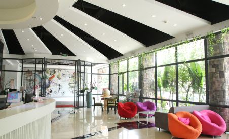 Thank You Art Theme Hotel (Suntec City) - Housity
