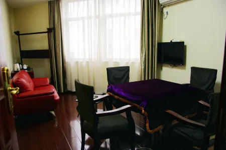 Ruxin Theme Hotel Отели рядом с достопримечательностью «Loujia Park»