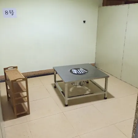 Zangyuan Hotel Отели рядом с достопримечательностью «First bay of the Yangtze River»