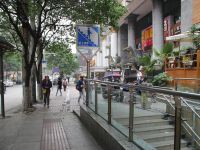骏怡连锁酒店(贵阳云岩广场店) - 酒店附近