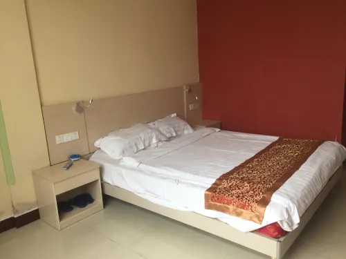 Mengyin Longsheng Express Hotel - 2 stelle