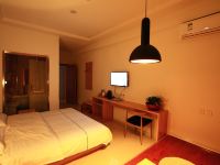 青州红橙商务宾馆 - 标准大床房