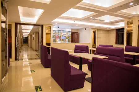 Jomans Heyue Hotel (Jiaxing Nanhu Tongji University Branch) Отели рядом с достопримечательностью «Jiaxing University (North Campus)»