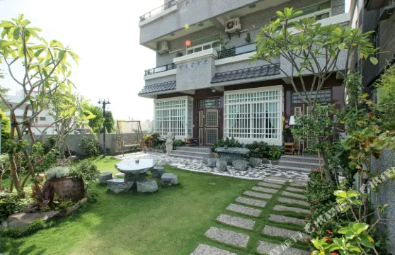 台東上弦月民宿