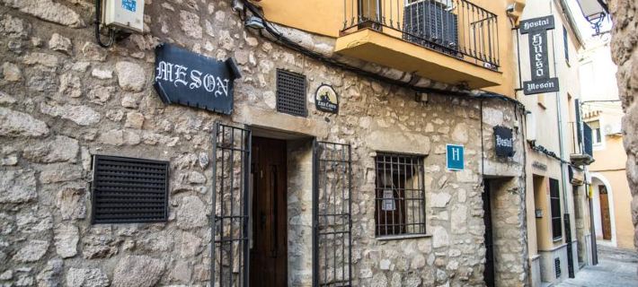 Hostal Hueso Hotels in Cáceres