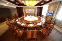 Donghai Junlan Hot Spring Hotel Hotel a Donghai