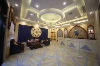 HMS - غرفة مطلة على الجبل