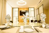 Huayang Hotel