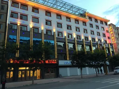 뎨부 신위안 그랜드 호텔 CPC Tewo County Committee Party School 주변 호텔