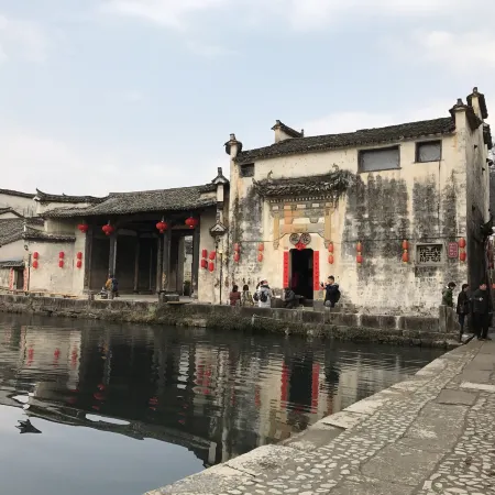 Jinshui Loutai Inn