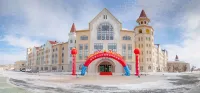 Derenshan Garden Hotel Отели рядом с достопримечательностью «Пассажирская станция Алтай-Бэй»