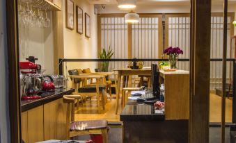 Hanxuan by the Lake Hostel - Housity