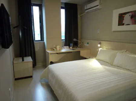 Jinjiang Inn (Shanghai International  Xiuyan Road Metro Station Tourism Resort)