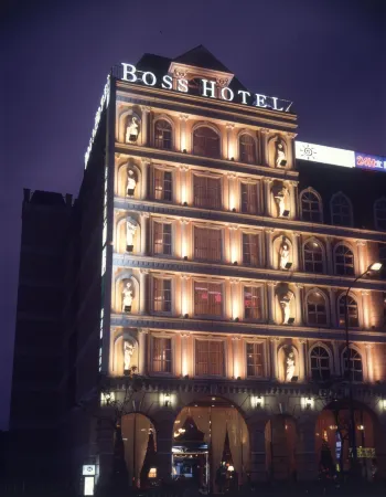 Grand Boss Hotel