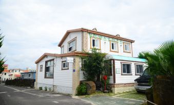 Healing Guesthouse Jeju